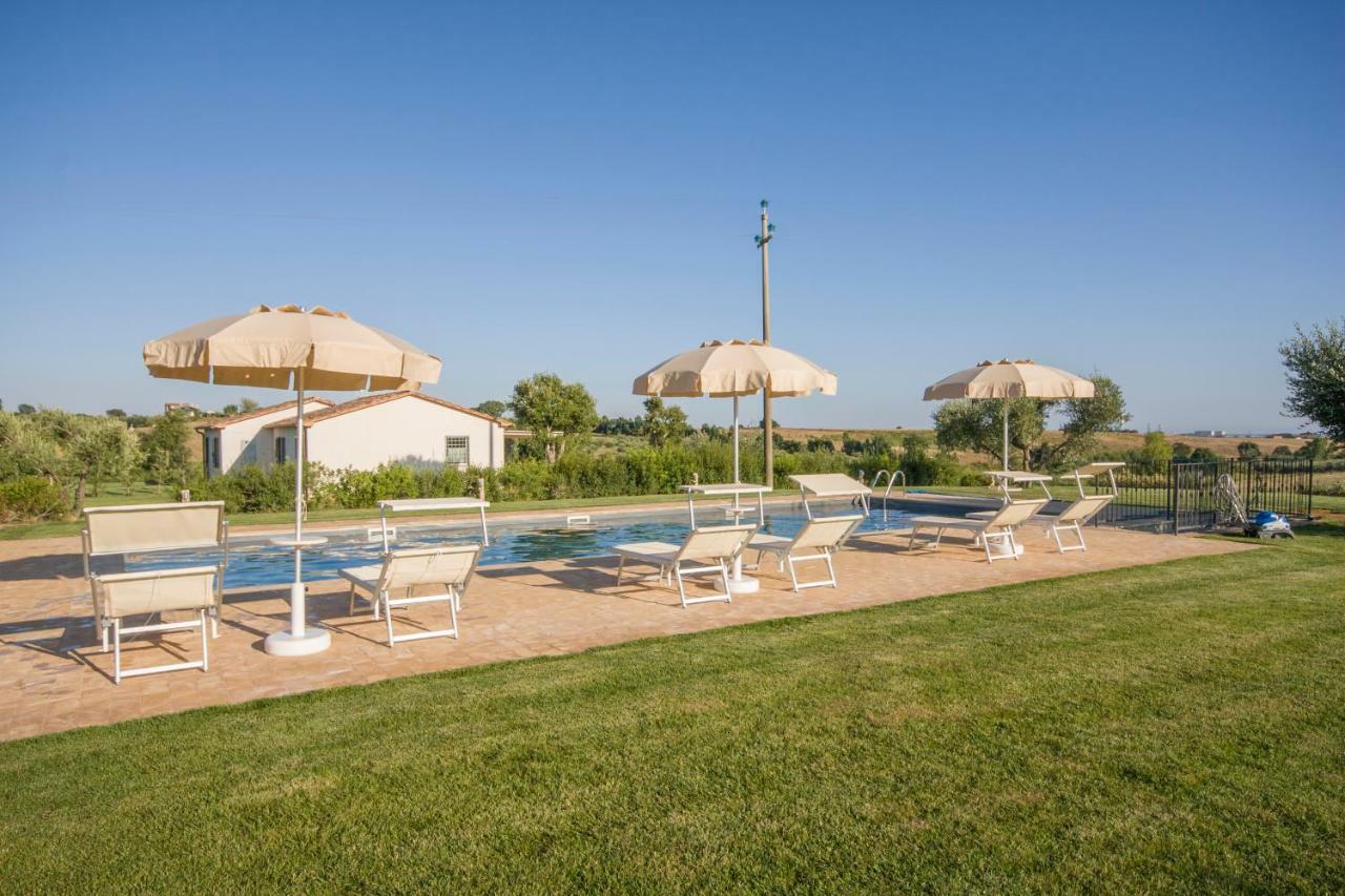 Agriturismo Il Mirto Пеша Романа Екстериор снимка