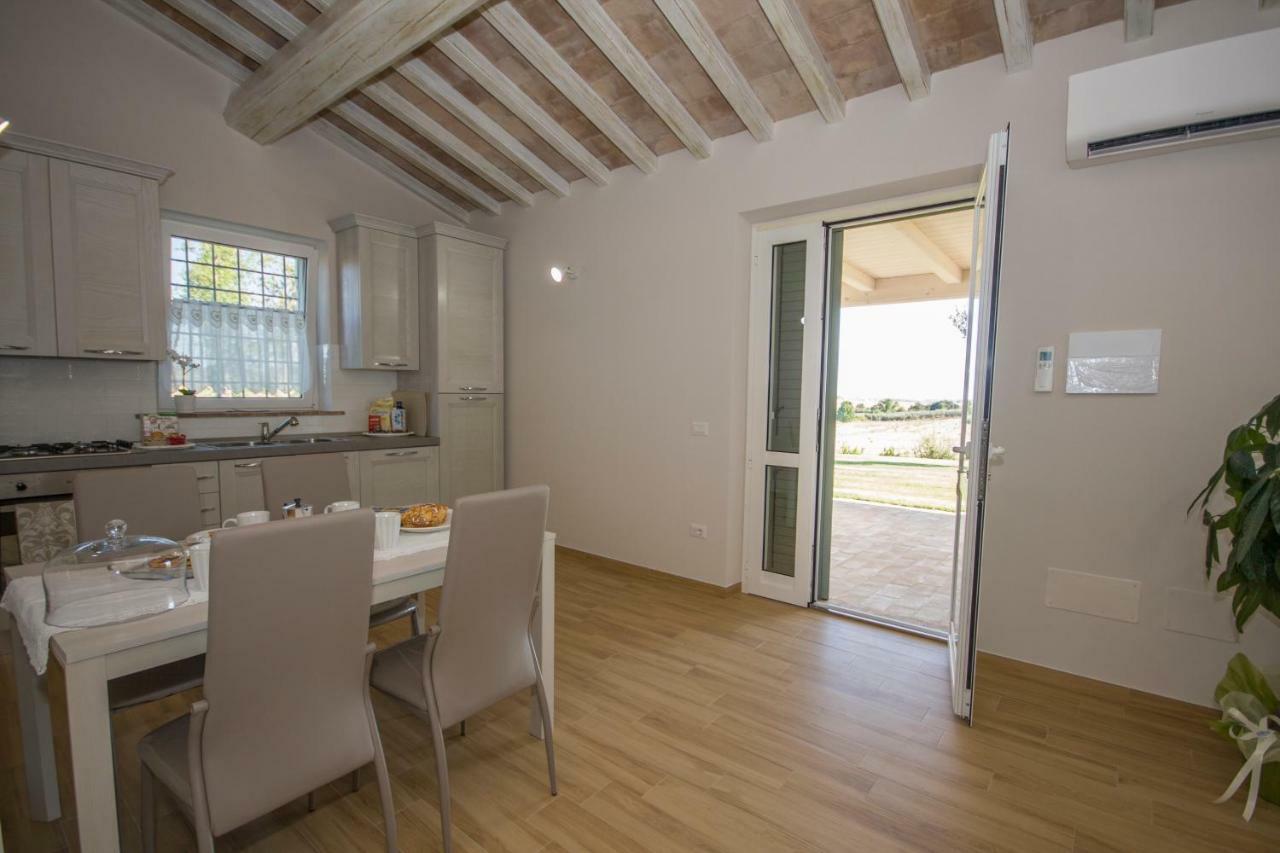 Agriturismo Il Mirto Пеша Романа Екстериор снимка