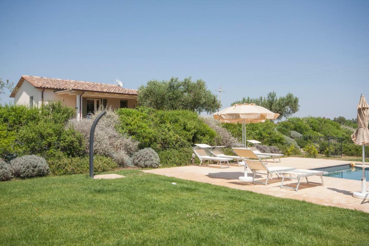 Agriturismo Il Mirto Пеша Романа Екстериор снимка
